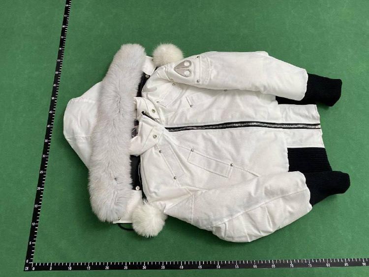 Zdjęcie QC 3 z 3 — Canada Goose Expedition Parka Jacket [21 styles]