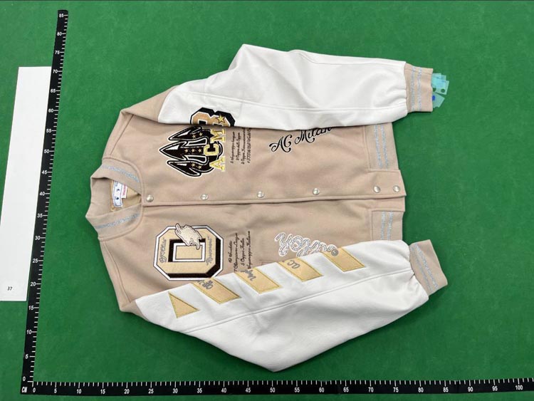 Zdjęcie QC 2 z 4 — Off-White Varsity Jacket [29 styles]
