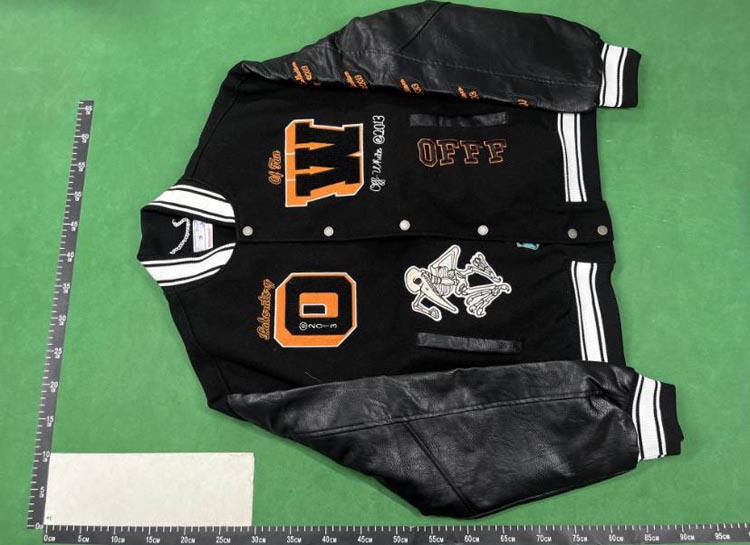 Zdjęcie QC 3 z 4 — Off-White Varsity Jacket [29 styles]