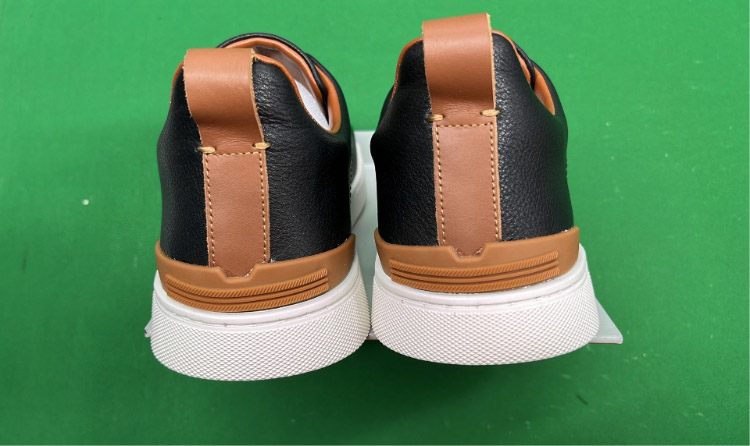Zdjęcie QC 2 z 8 — Prada Cleated Slip-On Sneakers [20 styles]