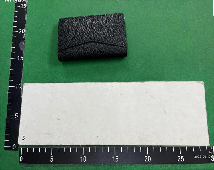 Zdjęcie QC 2 z 3 — Louis Vuitton / Gucci Multi-Brand Card Holders and Key Pouches [40 styles]