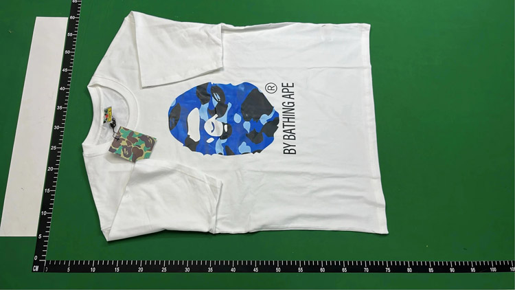 Zdjęcie QC 4 z 4 — A BATHING APE ABC Camo & Logo T-Shirts [40 styles]