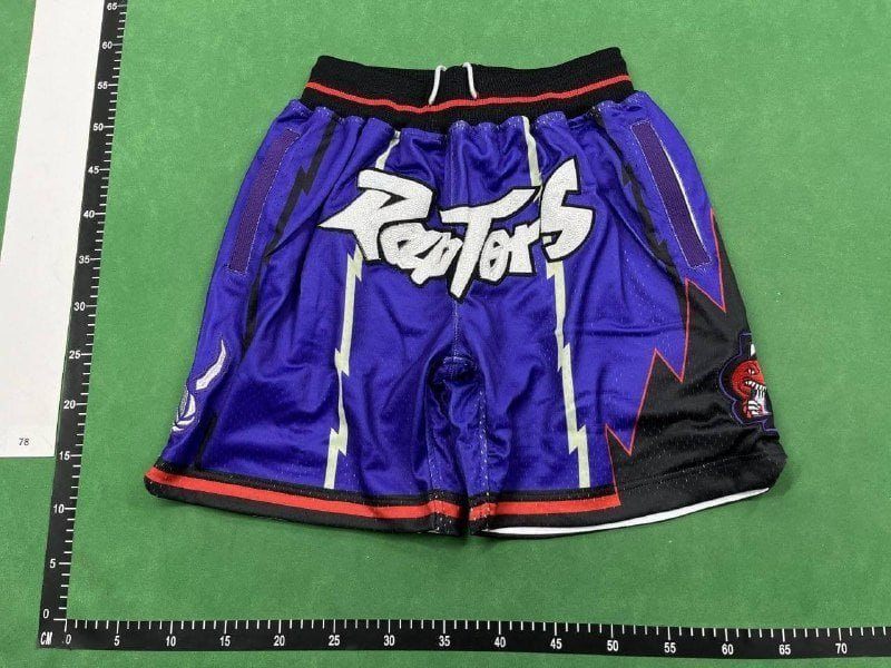 Zdjęcie QC 1 z 1 — NBA Team Authentic Basketball Shorts [40 styles]