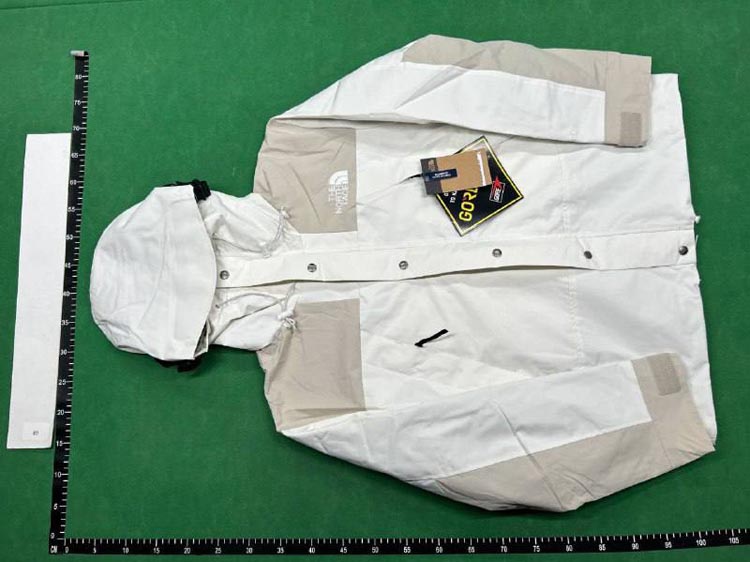 Zdjęcie QC 2 z 4 — The North Face Mountain Light Jacket [3 styles]