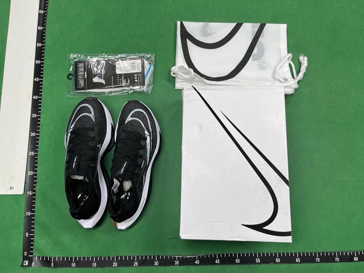Zdjęcie QC 1 z 3 — Nike ZoomX Vaporfly Next% 2 Running Shoes [11 styles]