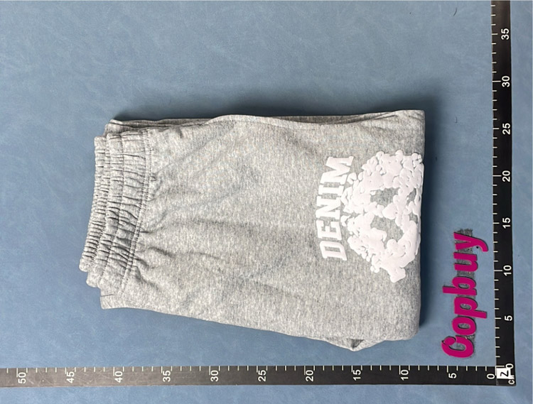 Zdjęcie QC 3 z 6 — Dior 'Dior Tears' Sweatpants [26 styles]