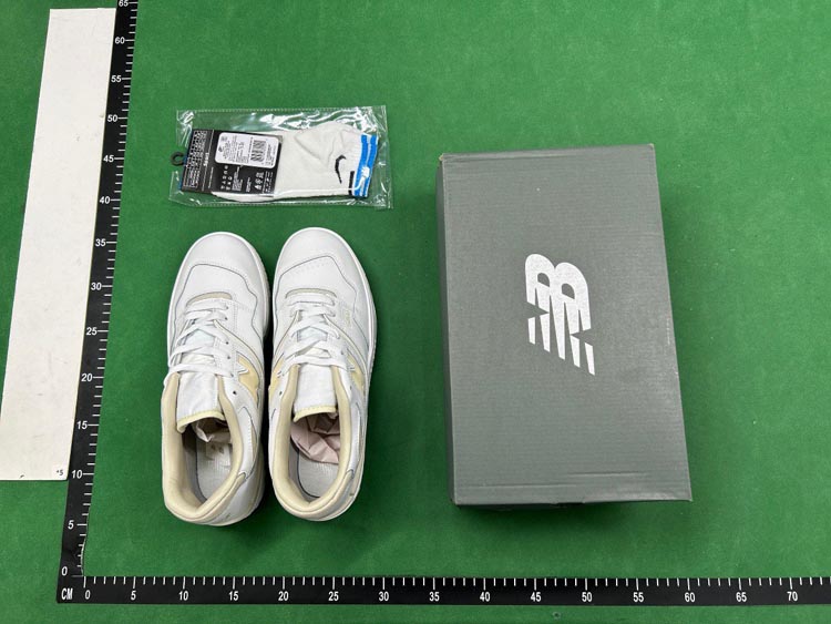 Zdjęcie QC 3 z 4 — New Balance 574 x Stone Island Sneakers [13 styles]