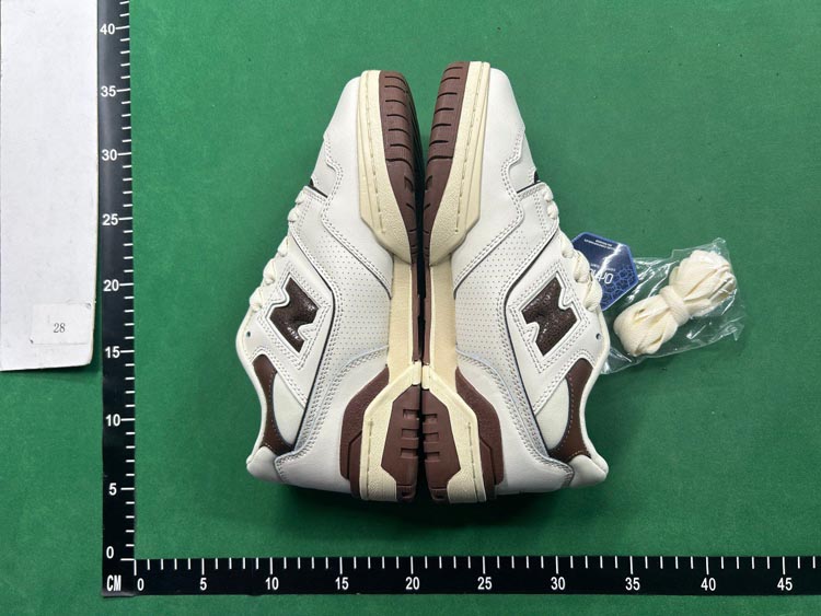 Zdjęcie QC 2 z 4 — New Balance 574 x Stone Island Sneakers [13 styles]