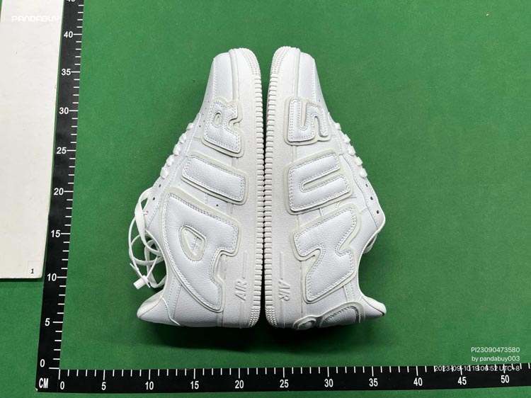 Zdjęcie QC 3 z 4 — Nike Air Force 1 'Air' Logo Sneakers [2 styles]