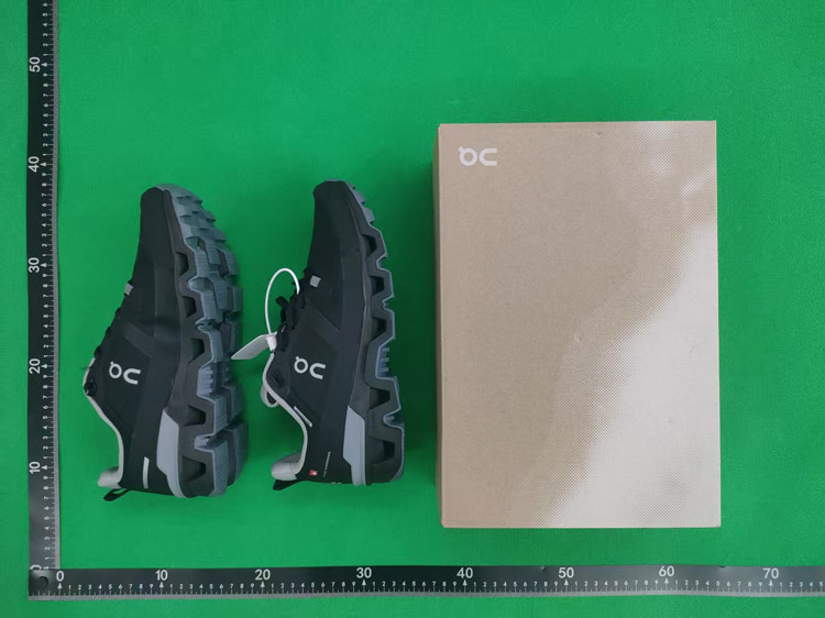 Zdjęcie QC 2 z 2 — On Cloudmonster Sneakers [30 styles]