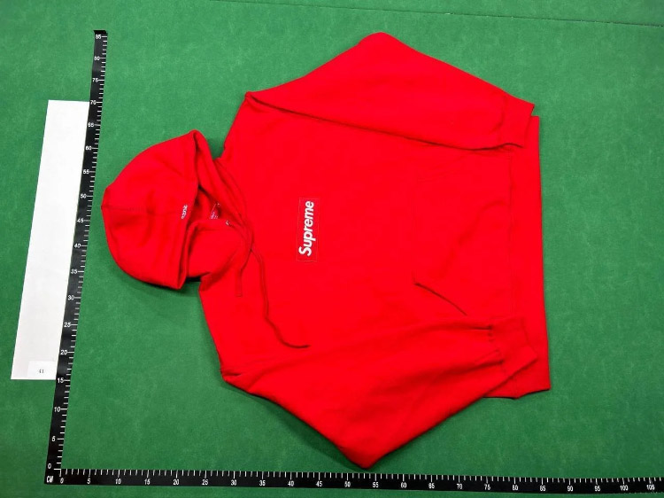 Zdjęcie QC 4 z 4 — Supreme x Celine Hoodies & Knitwear [29 styles]