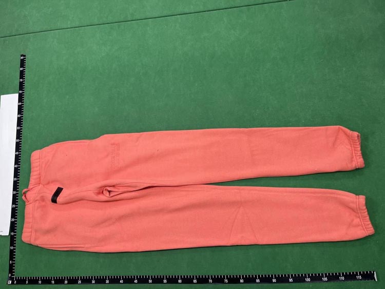 Zdjęcie QC 4 z 4 — Fear of God Essentials Hoodie & Jogger Set [27 styles]