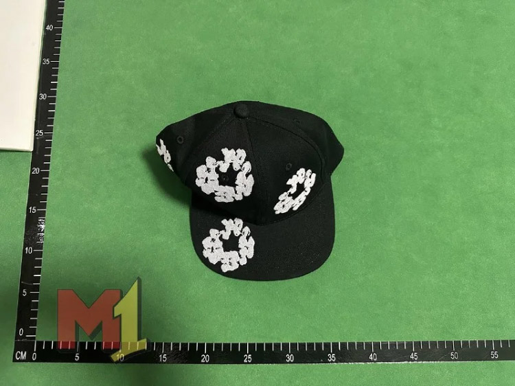 Zdjęcie QC 1 z 3 — New Era 59FIFTY Fitted Cap [12 styles]