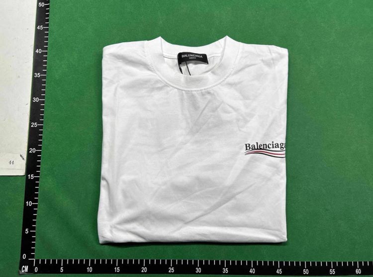 Zdjęcie QC 1 z 3 — Balenciaga Logo Graphic T-Shirt [15 styles]