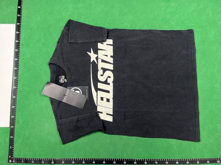 Zdjęcie QC 2 z 4 — Hellstar Graphic T-Shirt [36 styles]