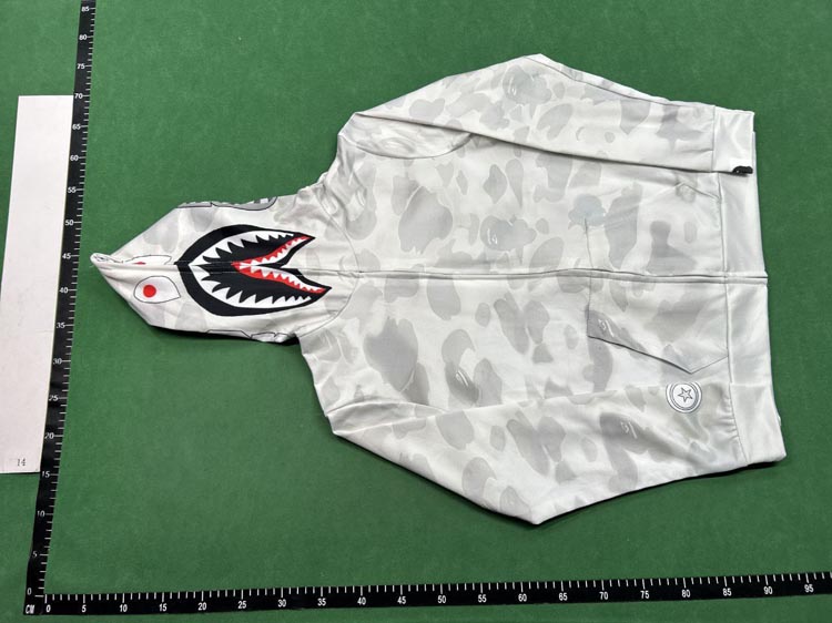 Zdjęcie QC 4 z 4 — A BATHING APE Shark Hoodie [16 styles]