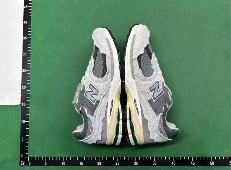 Zdjęcie QC 4 z 4 — New Balance 2002R Sneakers [12 styles]