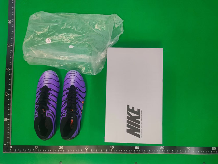 Zdjęcie QC 3 z 4 — Nike Mercurial Superfly / Adidas X Speedportal Soccer Cleats [38 styles]