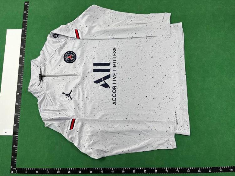 Zdjęcie QC 1 z 3 — Paris Saint-Germain 2023-24 Accor Live Limitless Training Tracksuit Set [40 styles]