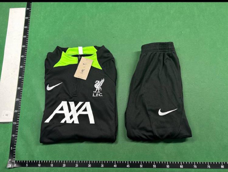 Zdjęcie QC 2 z 3 — Paris Saint-Germain 2023-24 Accor Live Limitless Training Tracksuit Set [40 styles]