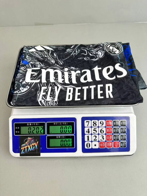 Zdjęcie QC 1 z 4 — Atlético Madrid 1995-96 Marbella Away Jersey [40 styles]