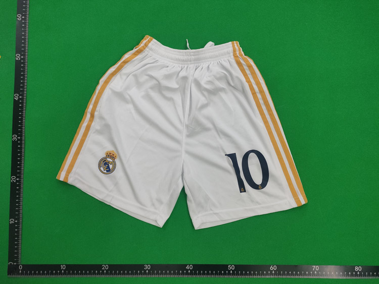 Zdjęcie QC 13 z 14 — Real Madrid 2023-24 Home Kit (Vini Jr. #7) Sports Jersey/Shorts/Socks/Shin Guards [33 styles]