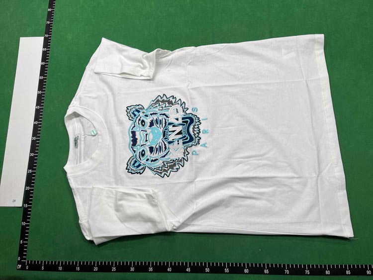 Zdjęcie QC 1 z 4 — KENZO Tiger & Flower Graphic T-Shirts [40 styles]
