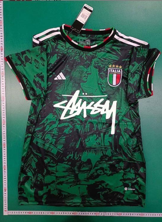 Zdjęcie QC 3 z 4 — Stussy x Football Club Collaborative Sports Jerseys [39 styles]