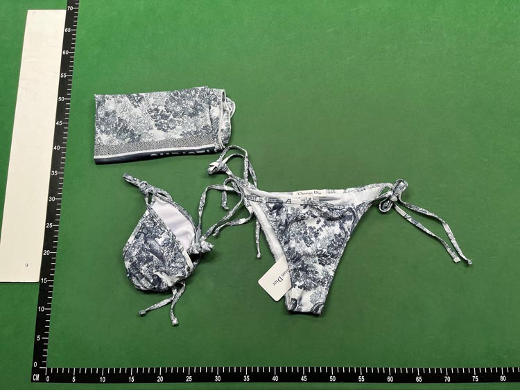 Zdjęcie QC 3 z 4 — Christian Dior Oblique Star Print Bikini Set [39 styles]