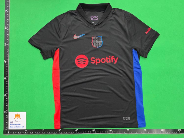 Zdjęcie QC 4 z 4 — Official-Style Football Club Sports Jerseys [40 styles]