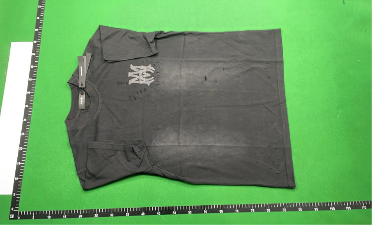 Zdjęcie QC 2 z 4 — AMIRI Distressed Logo T-Shirt [2 styles]