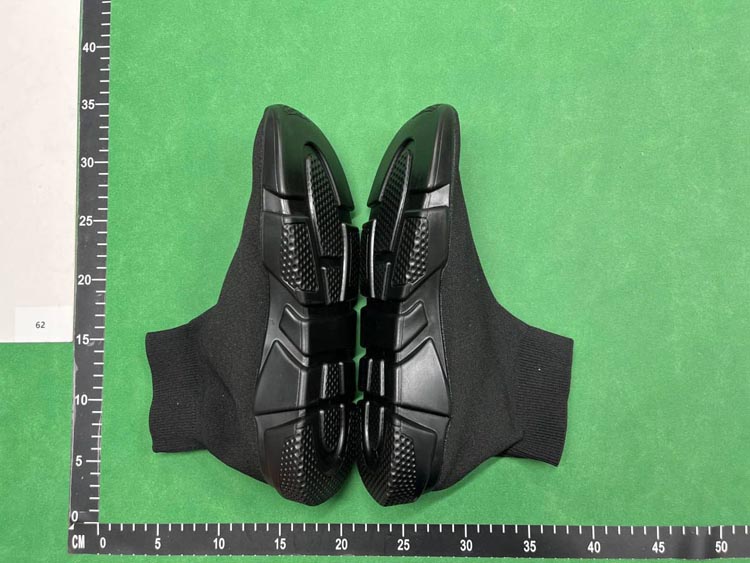 Zdjęcie QC 2 z 5 — Balenciaga Speed Trainer Sneakers [20 styles]