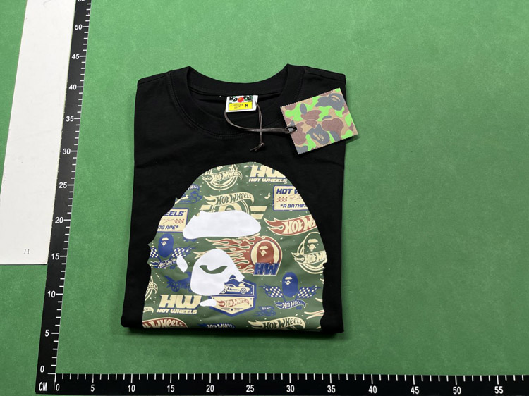 Zdjęcie QC 2 z 3 — A BATHING APE ABC Camo Baby Milo T-Shirt [40 styles]