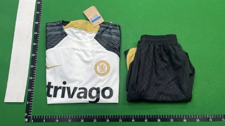 Zdjęcie QC 1 z 3 — Real Madrid, PSG, Ajax, Barcelona, AC Milan Training Kits Sports Jerseys [40 styles]