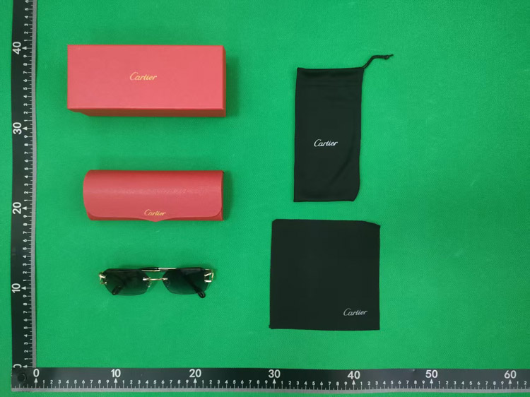 Zdjęcie QC 2 z 3 — Cartier Panthère Rimless Sunglasses [30 styles]