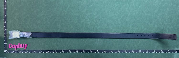 Zdjęcie QC 4 z 9 — Louis Vuitton LV Initiales Belt [40 styles]