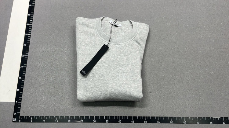 Zdjęcie QC 3 z 3 — Stone Island Compass Logo Crewneck Sweatshirts [14 styles]