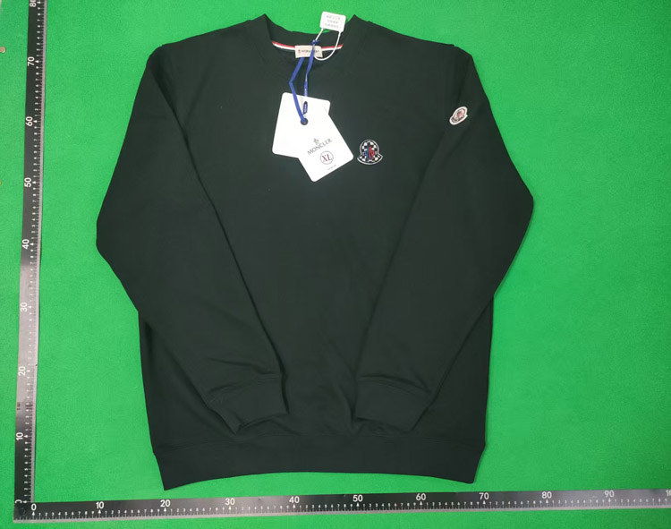 Zdjęcie QC 1 z 3 — Moncler Logo Patch Crewneck Sweatshirt [36 styles]