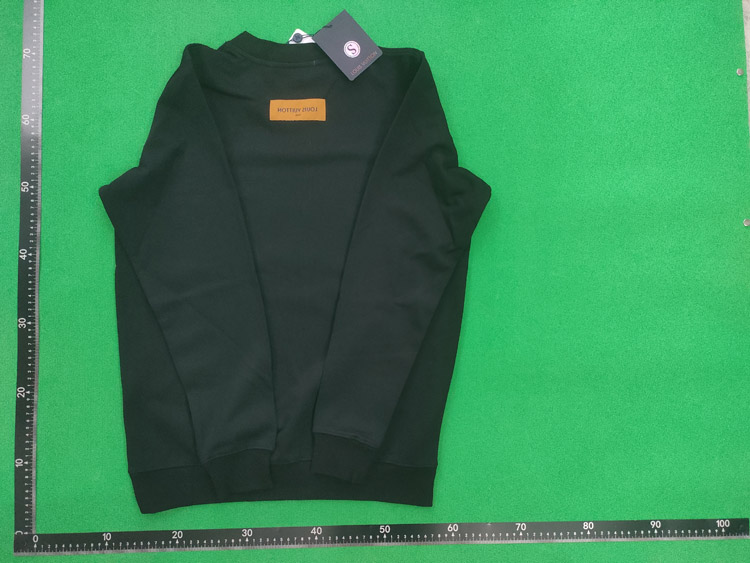 Zdjęcie QC 3 z 4 — Louis Vuitton LV Tools Knit Sweater [12 styles]