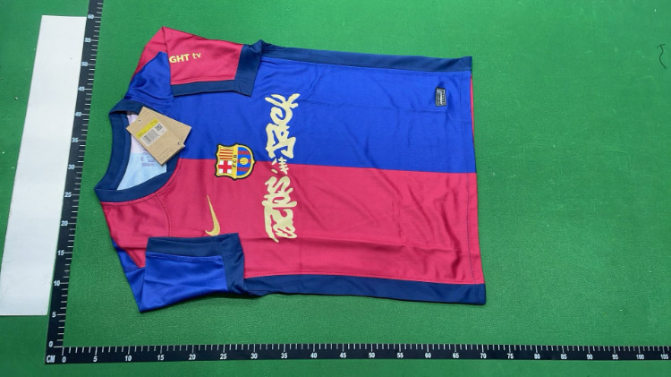 Zdjęcie QC 1 z 7 — FC Barcelona x AMBILLY Collaboration Football Jersey [40 styles]