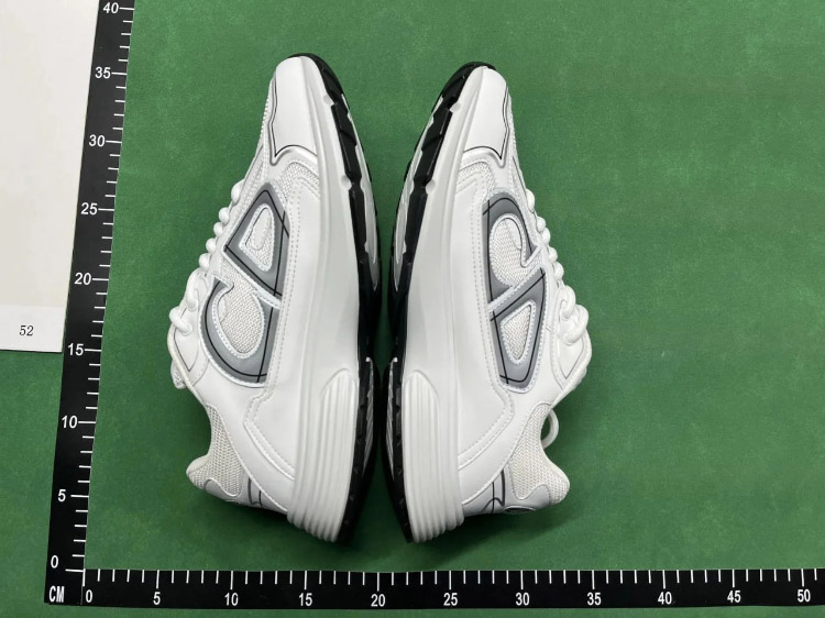 Zdjęcie QC 2 z 4 — Dior B22 Sneakers [31 styles]
