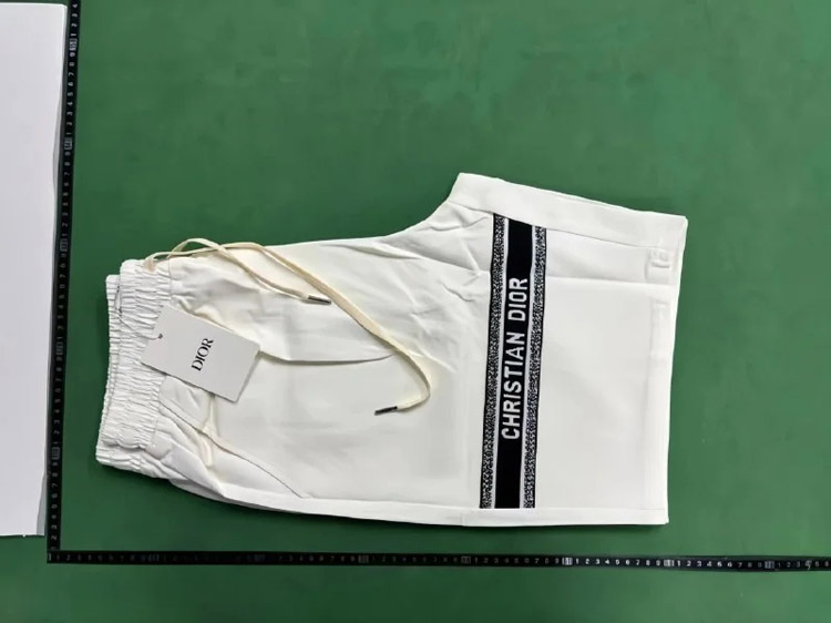 Zdjęcie QC 3 z 3 — Chrome Hearts / Balenciaga / Christian Dior Logo Embroidered Drawstring Shorts [16 styles]