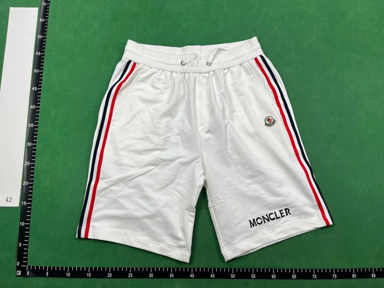 Zdjęcie QC 1 z 4 — Tommy Hilfiger & Moncler Logo Drawstring Shorts [23 styles]