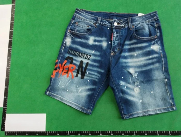 Zdjęcie QC 1 z 4 — Designer Denim Shorts [40 styles]