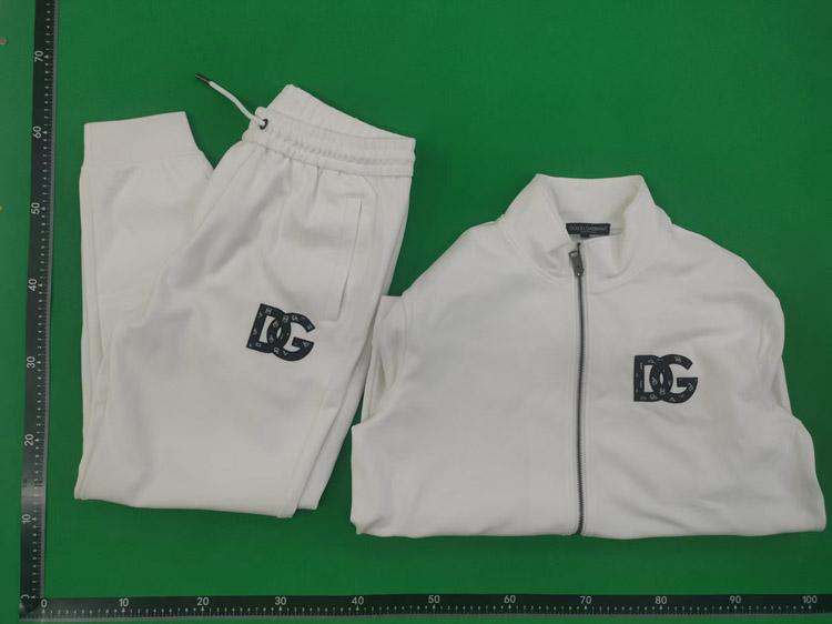 Zdjęcie QC 6 z 7 — Dolce & Gabbana DG Logo Track Jacket and Pants Set [40 styles]