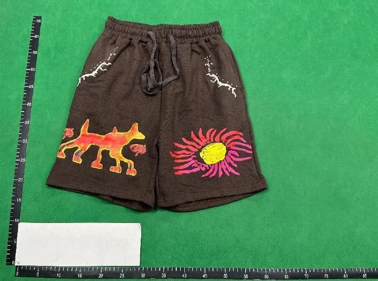 Zdjęcie QC 1 z 2 — Travis Scott Cactus Jack Shorts [26 styles]