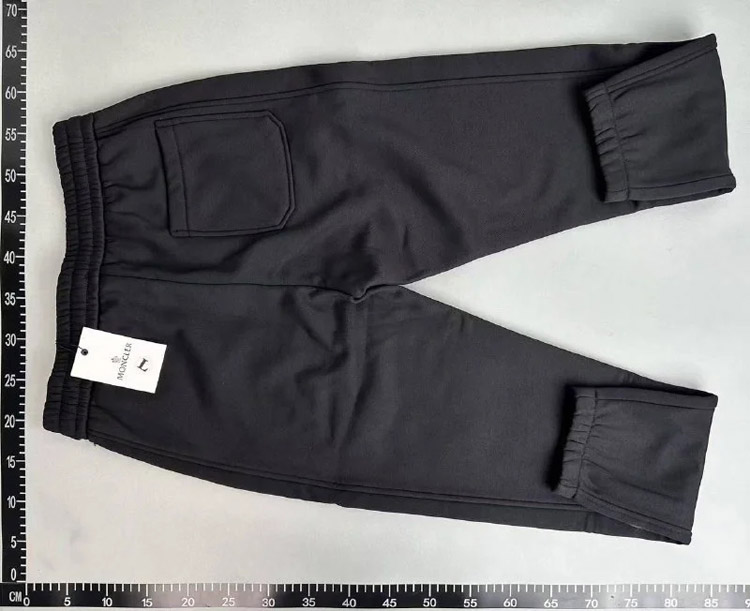 Zdjęcie QC 3 z 6 — Moncler Logo Embroidered Jogger Pants [11 styles]