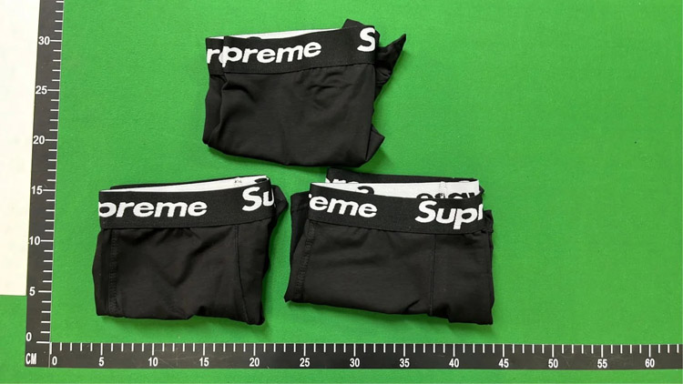 Zdjęcie QC 2 z 4 — Supreme Boxer Briefs [12 styles]