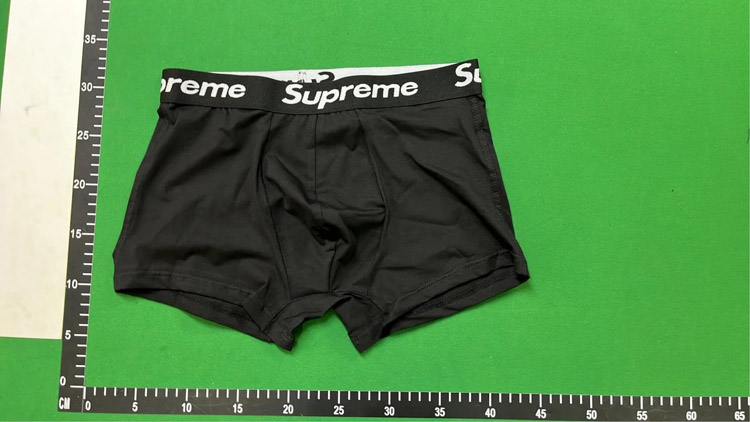 Zdjęcie QC 3 z 4 — Supreme Boxer Briefs [12 styles]
