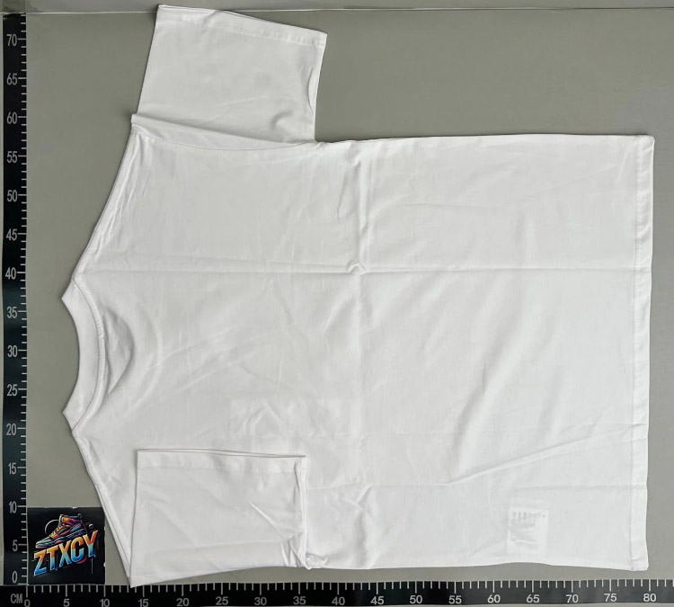 Zdjęcie QC 3 z 4 — Prada Logo T-Shirt [39 styles]